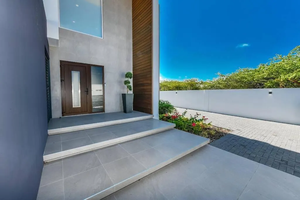 New 5Br 3Ba Villa Biba Dushi 3-Min Eagle Beach Palm Beach