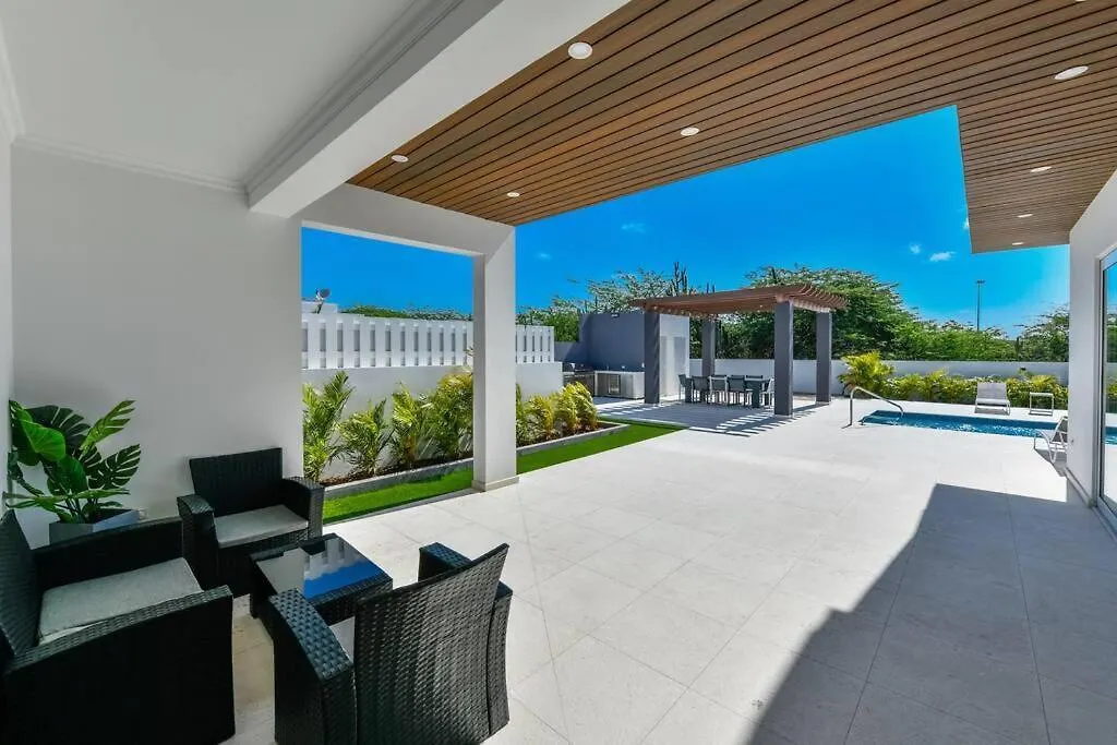 New 5Br 3Ba Villa Biba Dushi 3-Min Eagle Beach Palm Beach