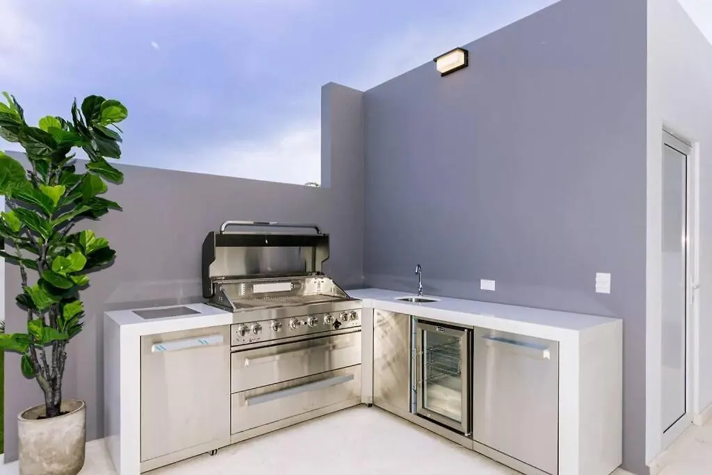 New 5Br 3Ba Villa Biba Dushi 3-Min Eagle Beach Palm Beach Aruba