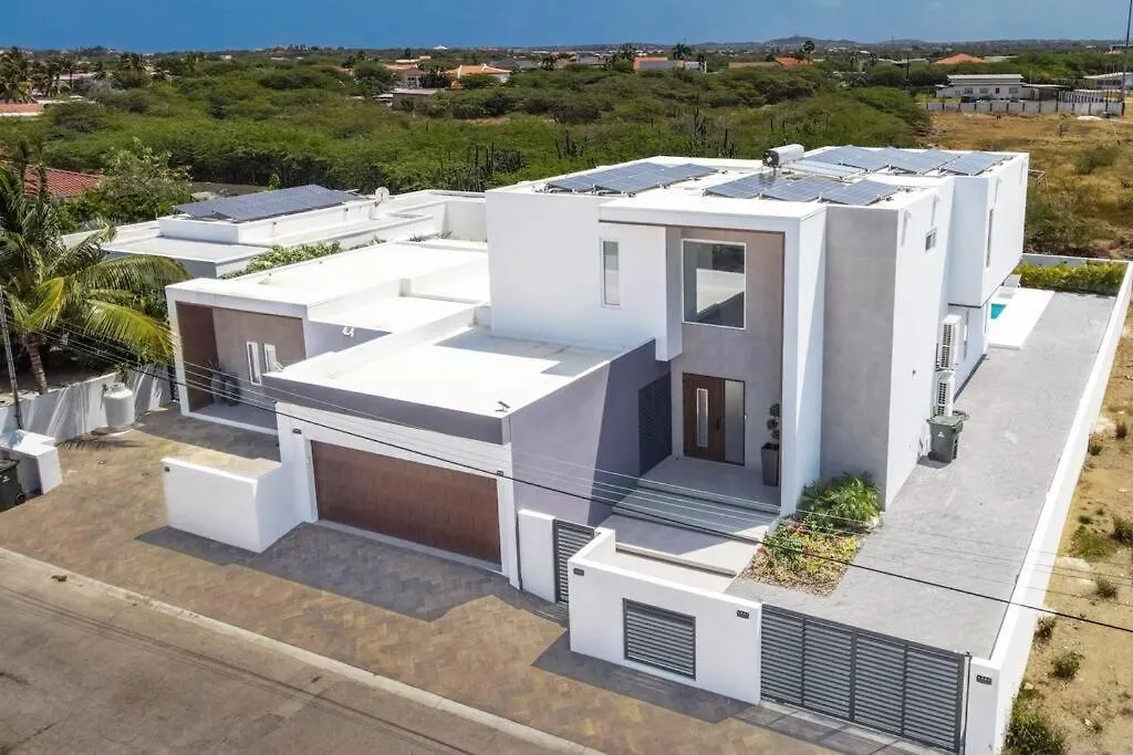 New 5Br 3Ba Villa Biba Dushi 3-Min Eagle Beach Palm Beach