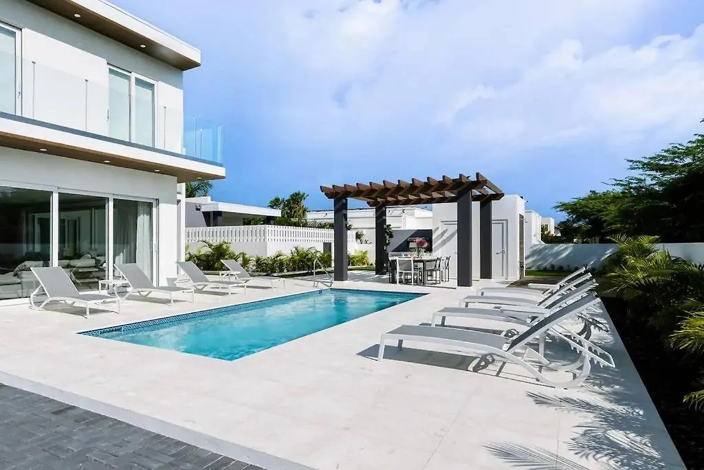 New 5Br 3Ba Villa Biba Dushi 3-Min Eagle Beach Palm Beach