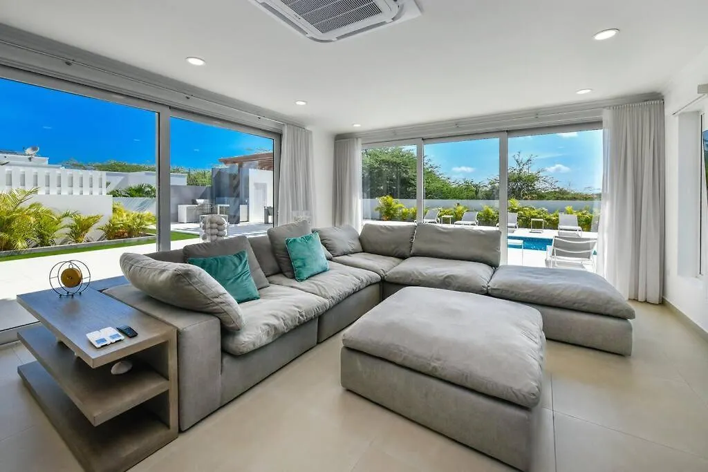 New 5Br 3Ba Villa Biba Dushi 3-Min Eagle Beach Palm Beach