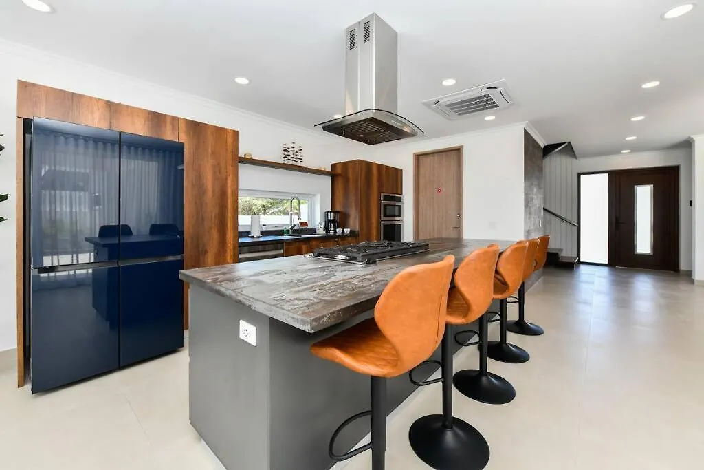 New 5Br 3Ba Villa Biba Dushi 3-Min Eagle Beach Palm Beach