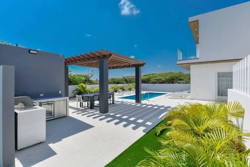 New 5Br 3Ba Villa Biba Dushi 3-Min Eagle Beach Palm Beach